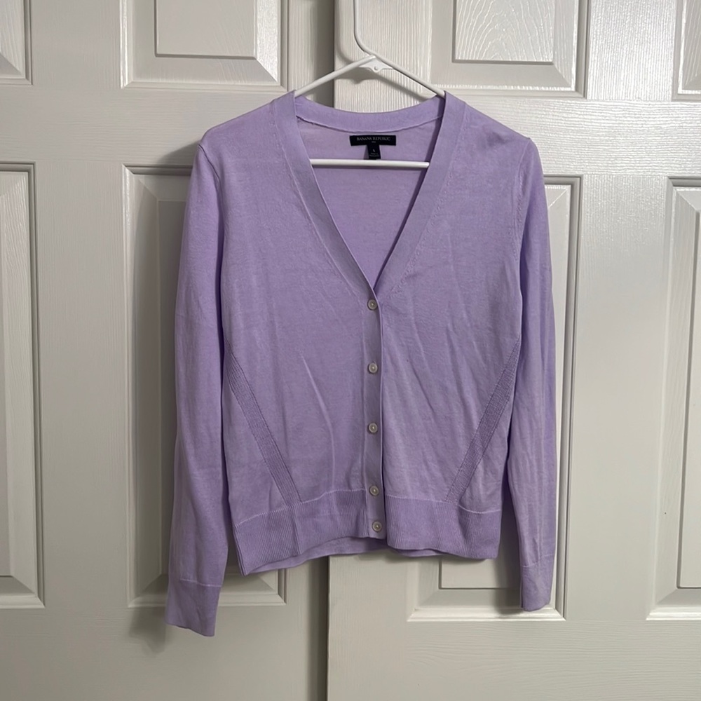 C3-Banana Republic Lavender Purple Button Up V-Neck Cardigan Sweater Size Small